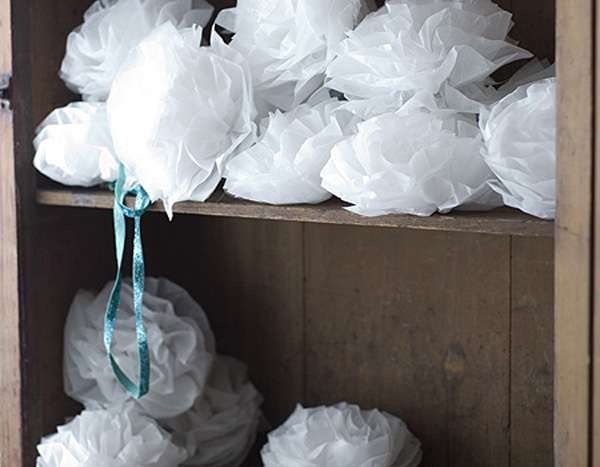 paper flowers to make. Tissue Paper Flowers